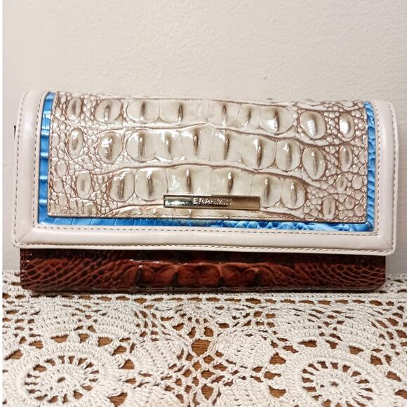NWOT BRAHMIN Cordelia Croc Embossed Leather Trifold Checkbook Wallet - Picture 1 of 5
